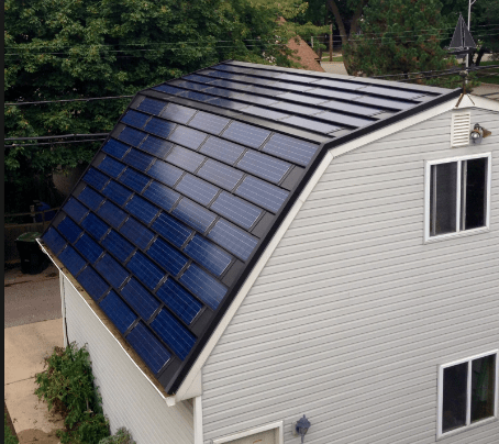 Solar shingles vs solar panels for your Utah home